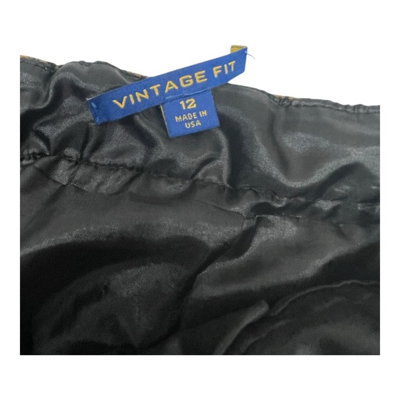 Pendleton Vintage Fit Shorts with Vibrant Pattern 100% VIRGIN WOOL Size: 12 - Picture 5 of 7